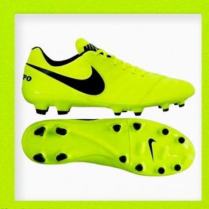 Women’s Nike Soccer Cleats